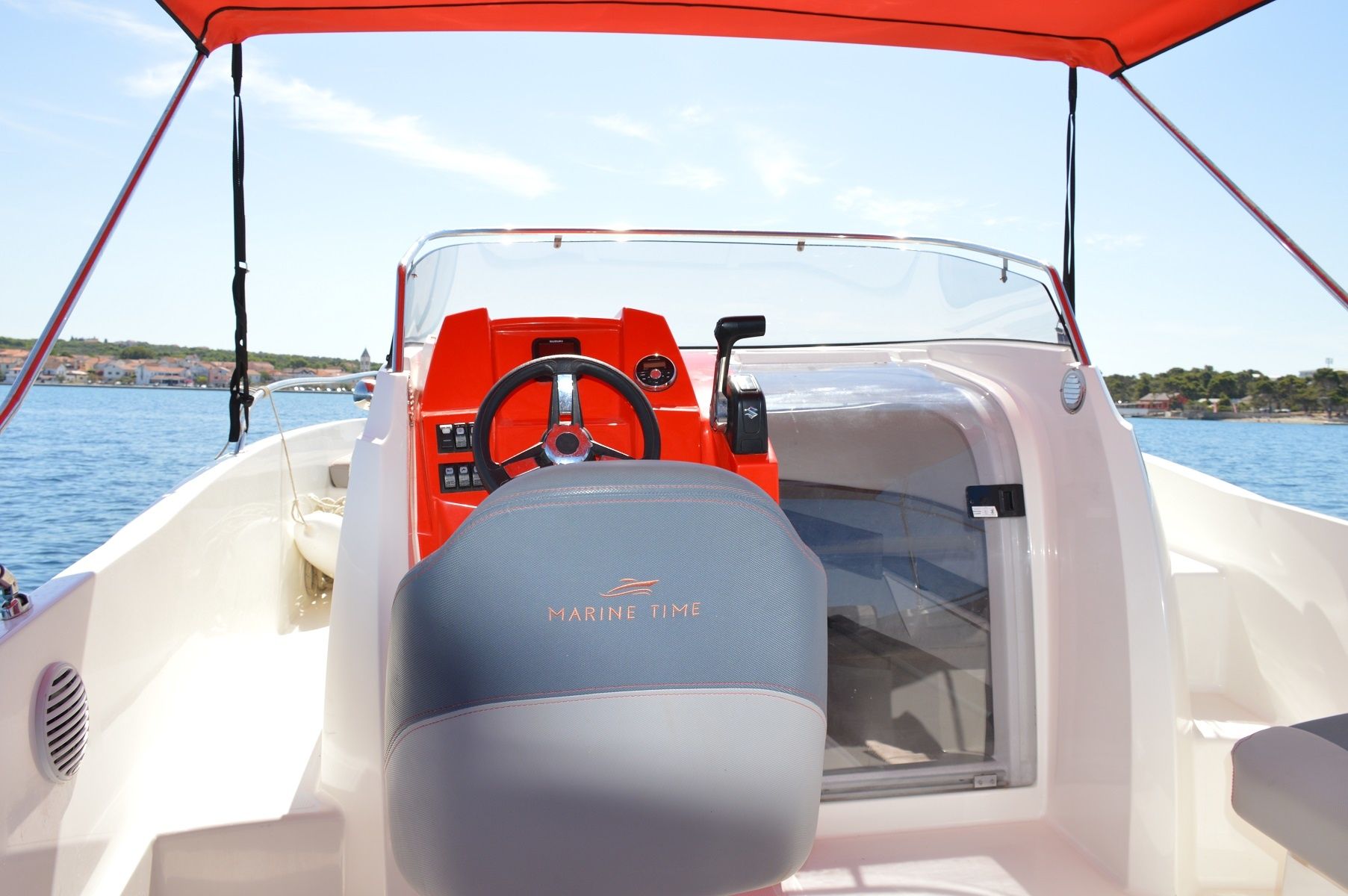 Marine Time 620 | Sundeck