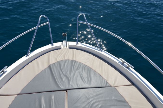 Marine Time 620 | Sundeck