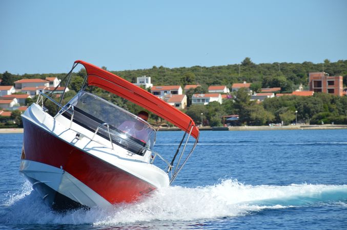 Marine Time 620 | Sundeck