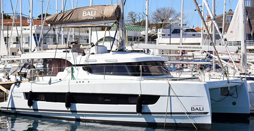 Bali Catspace | Fux 4 Sail