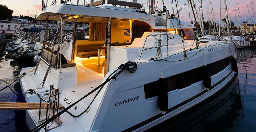 Bali Catspace | Fux 4 Sail