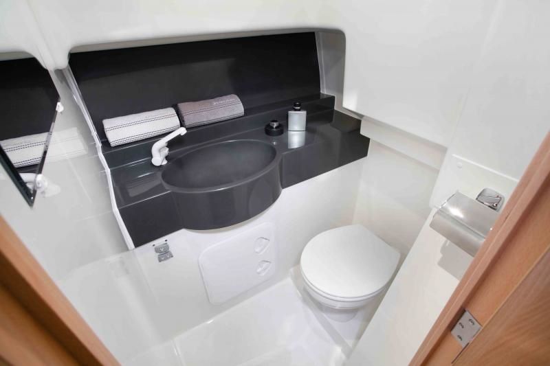 Delphia Escape 800 | Gota 3