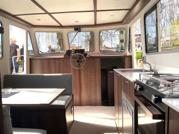 Husky Dane 1000 | Sigrid Electric boat