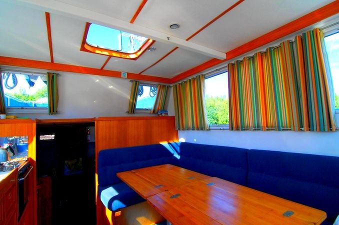 Husky Dane 1000 | Sofia