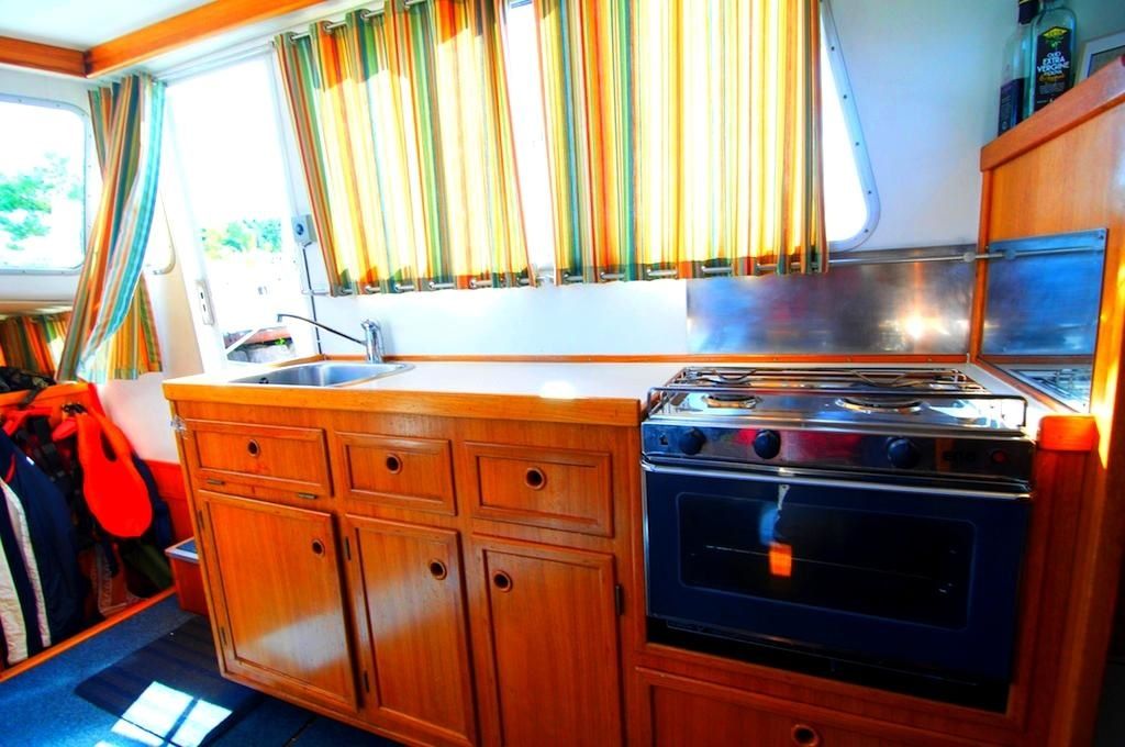 Husky Dane 1000 | Sofia