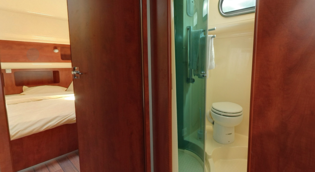 Nicols Estivale Sixto | Kérész