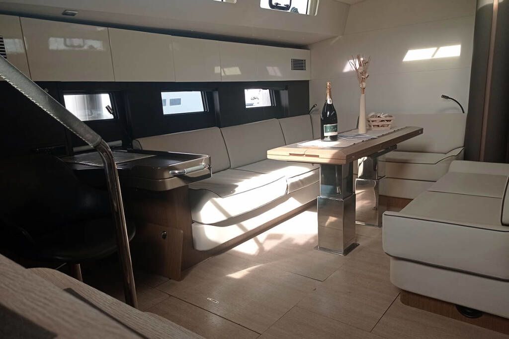 Beneteau Oceanis 62 | Penultimo