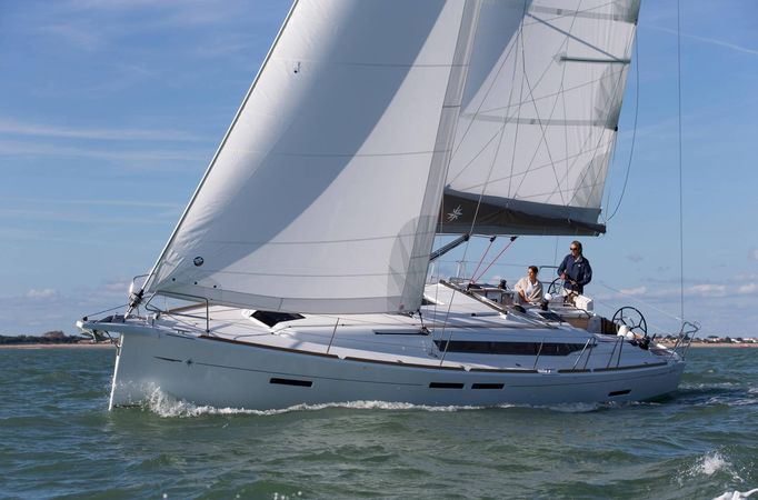 Jeanneau Sun Odyssey 419 | Coconut