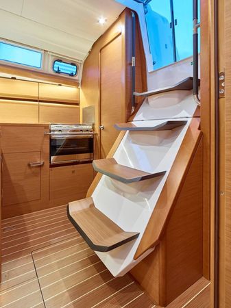 Jeanneau Sun Odyssey 419 | Coconut