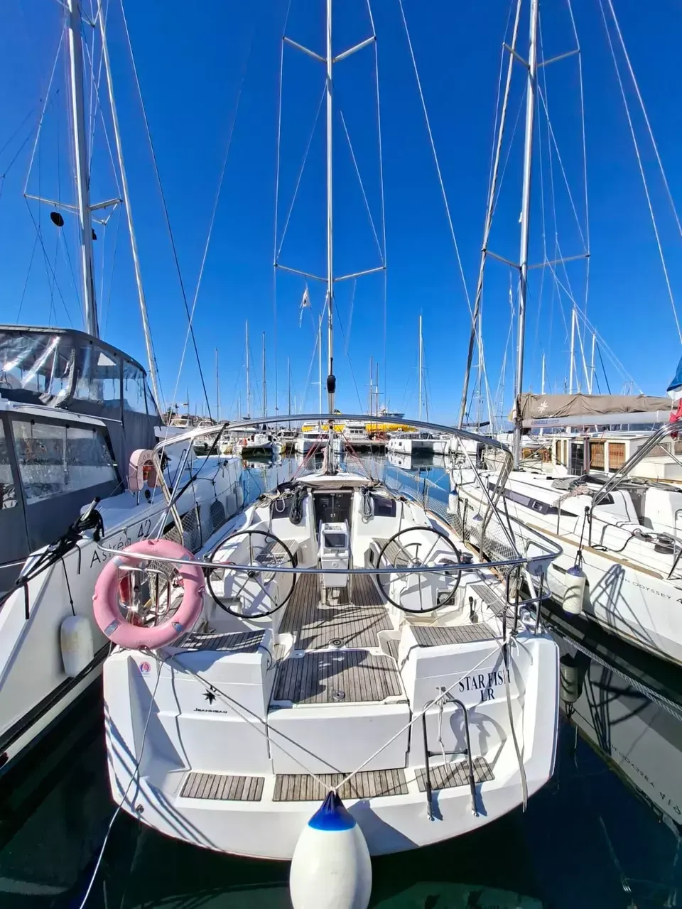 Jeanneau Sun Odyssey 389 | Star Fish