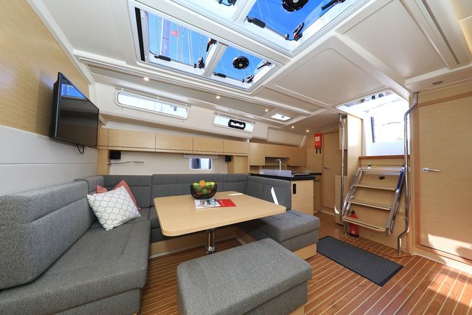 Hanse 458 | Whatever