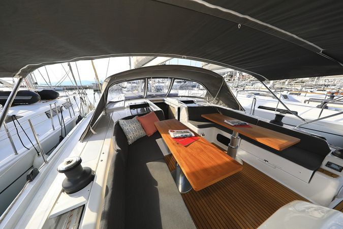 Hanse 508 | Licence to Chill