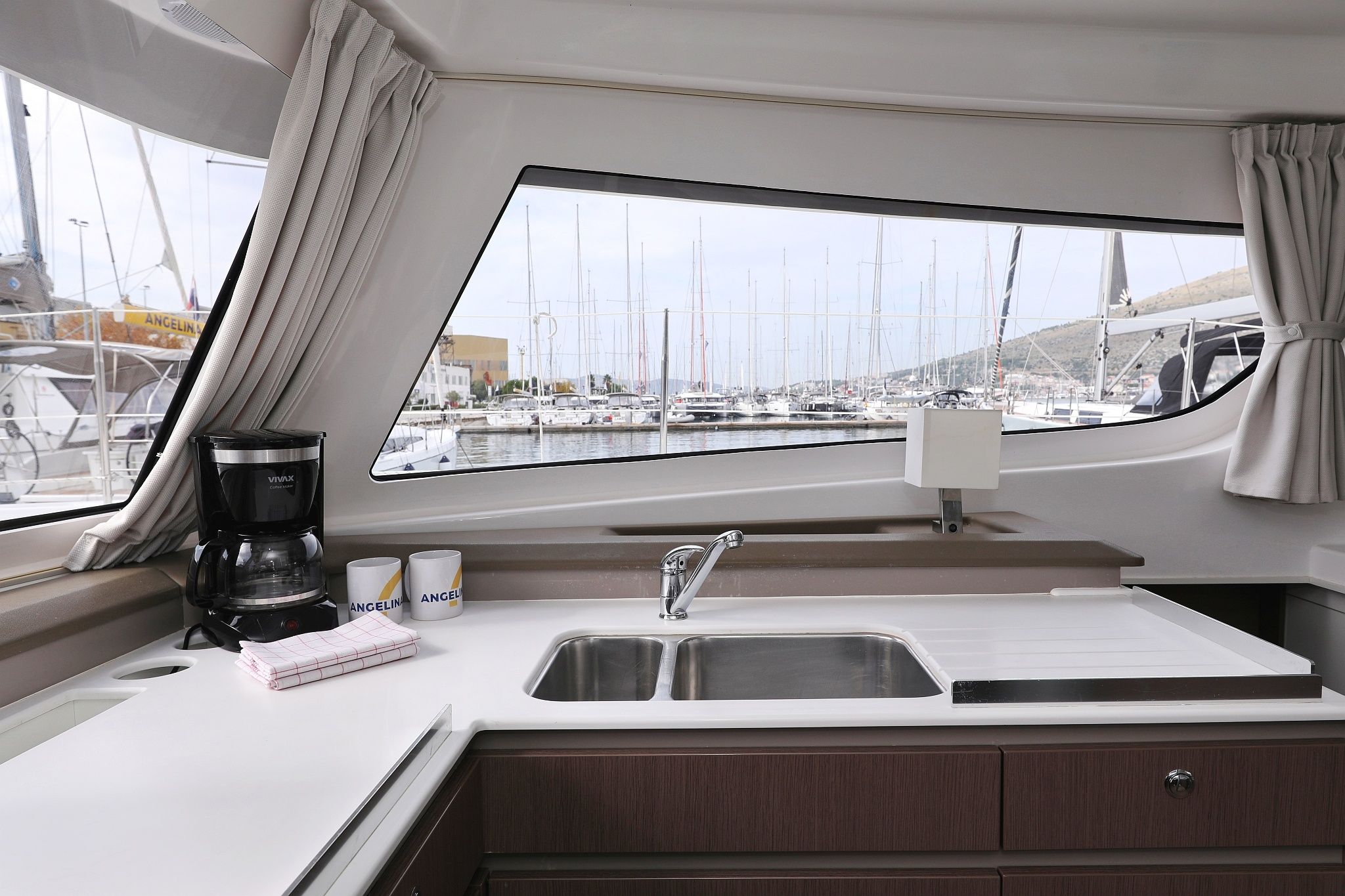 Bali Catspace | Hi Friends