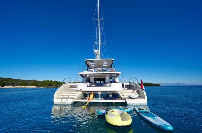 Lagoon Sixty 5 | Amada Mia