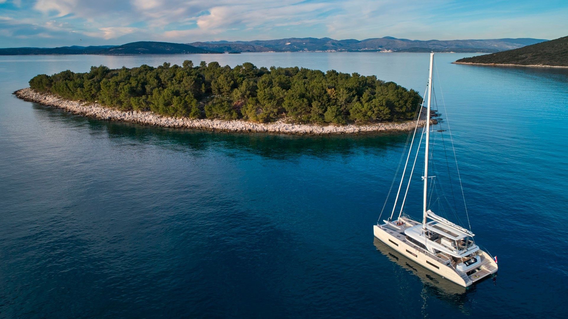 Lagoon Sixty 5 | Amada Mia