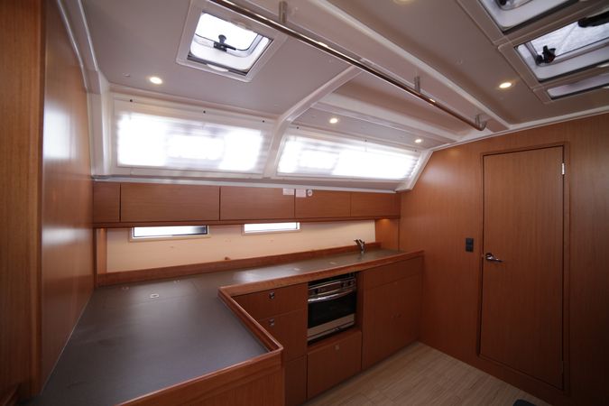 Bavaria Cruiser 46 | Sail Deneb
