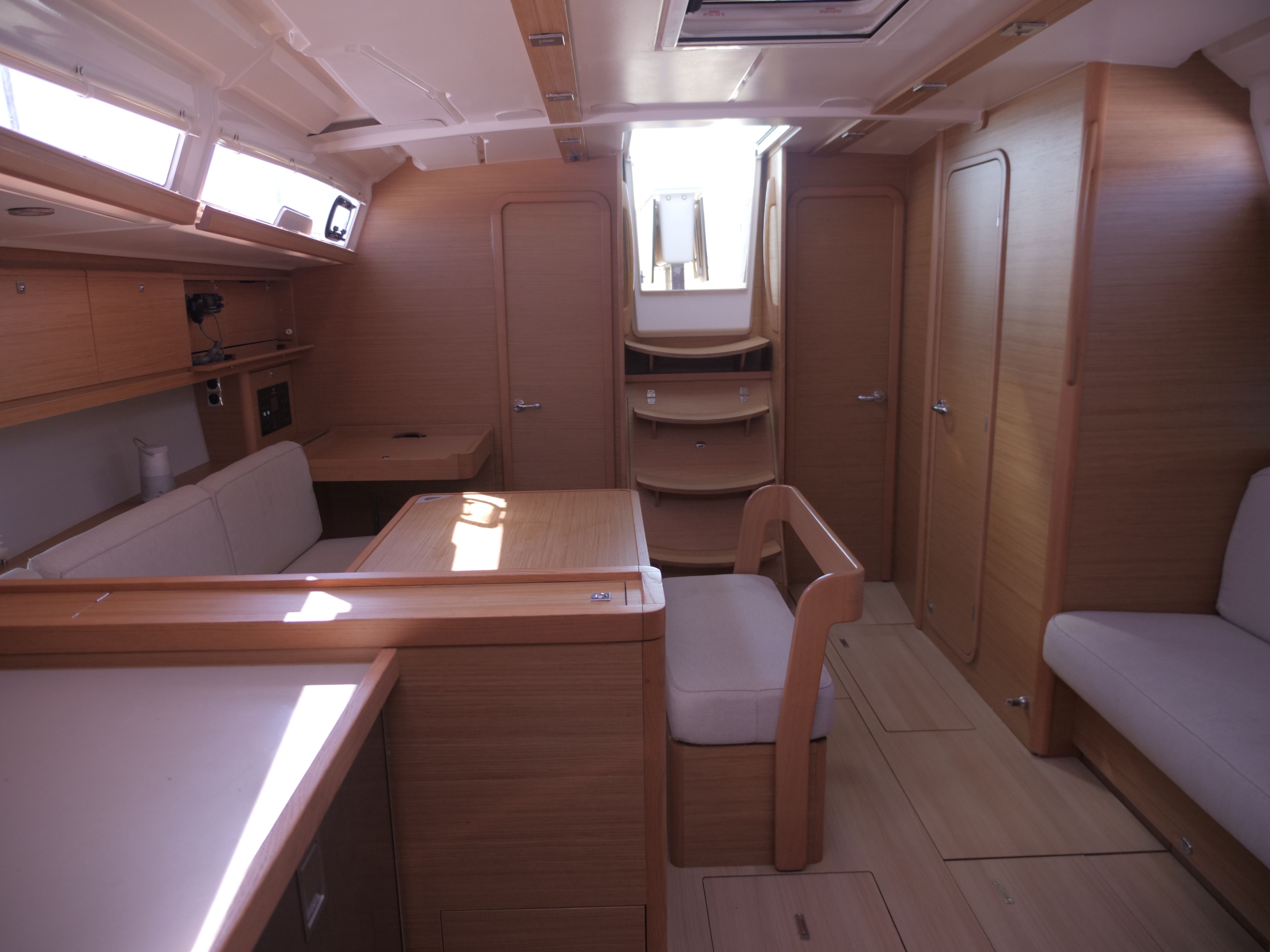 Dufour 430 | Bloody Mary