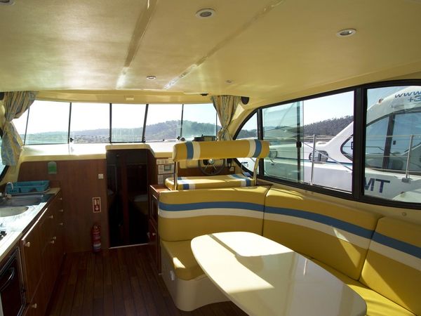 Nicols Sedan 1010 | Reguengos