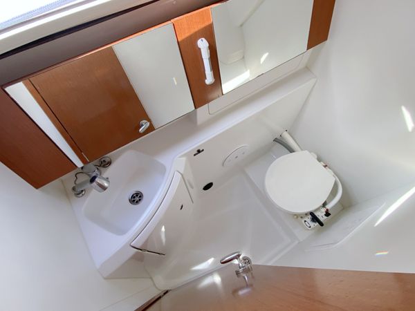 Beneteau Oceanis 31 | Little Jo