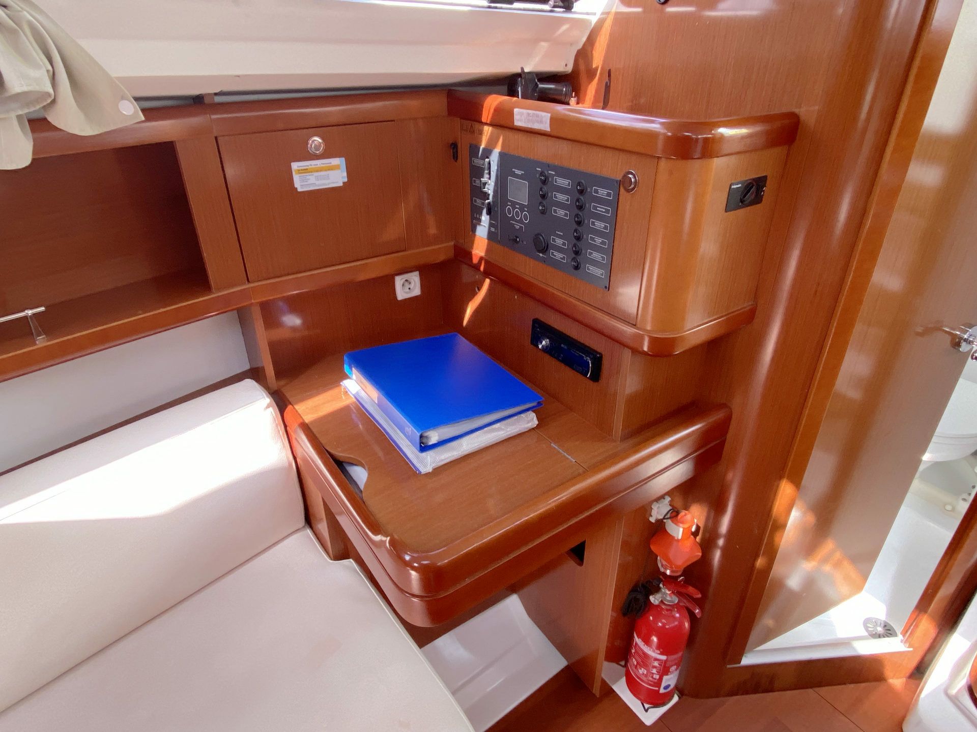 Beneteau Oceanis 31 | Little Jo