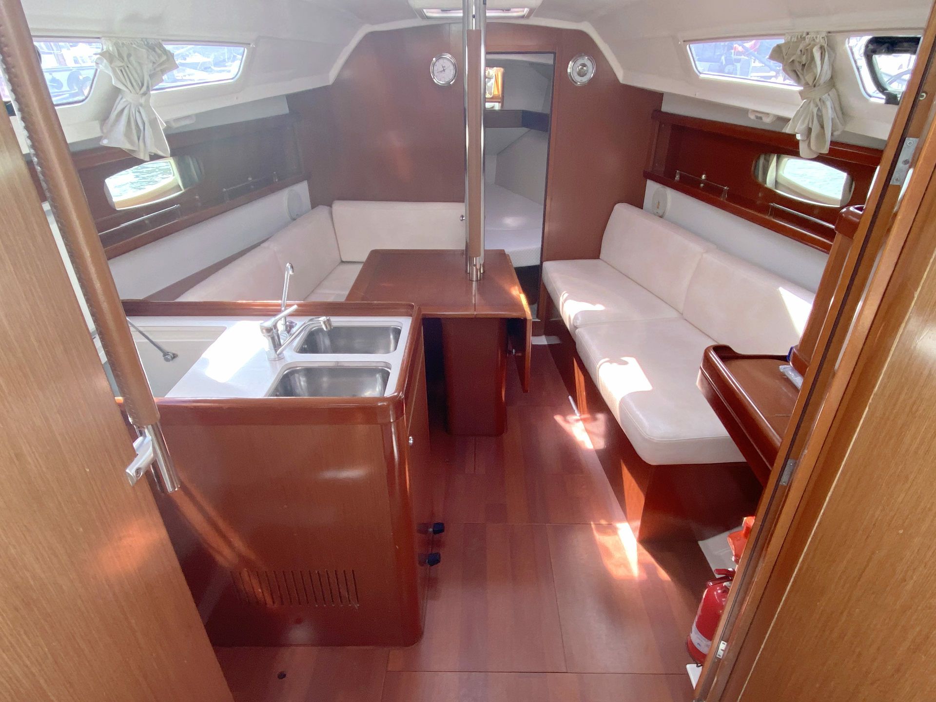 Beneteau Oceanis 31 | Little Jo