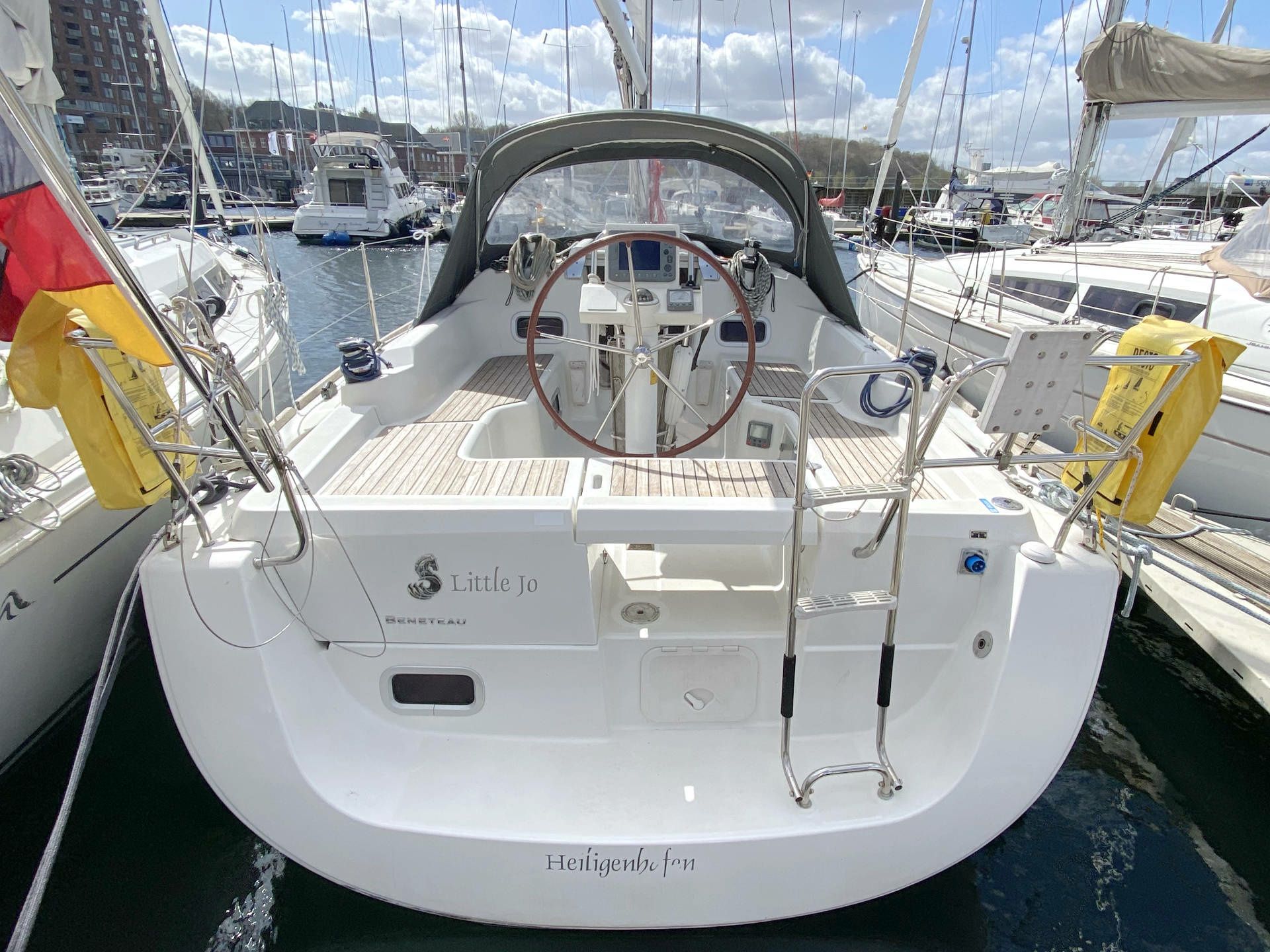 Beneteau Oceanis 31 | Little Jo