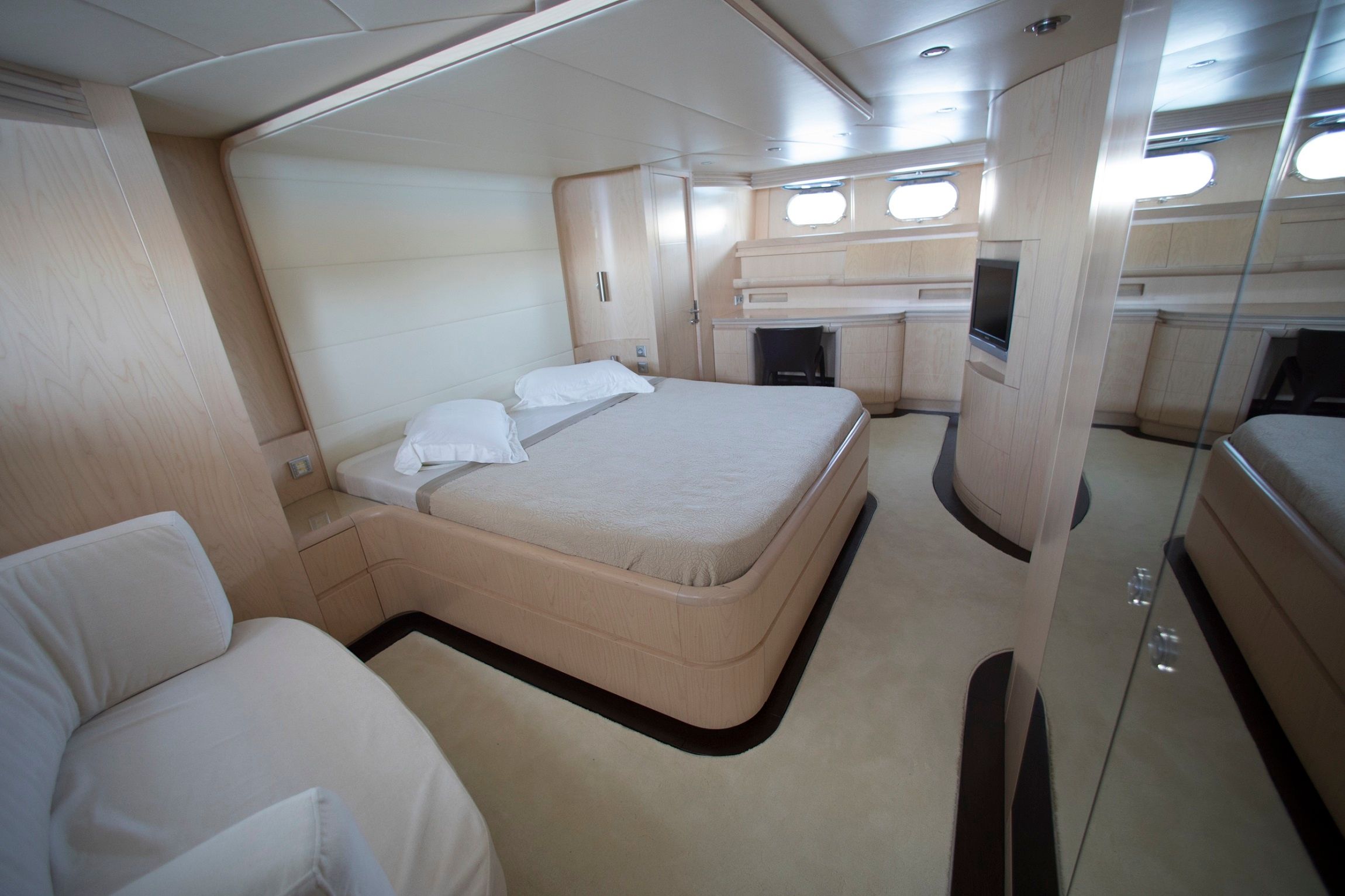 Maiora 108 | Princess L