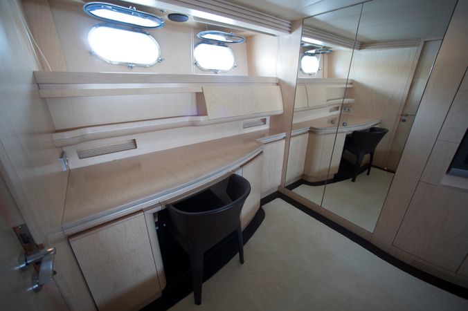 Maiora 108 | Princess L