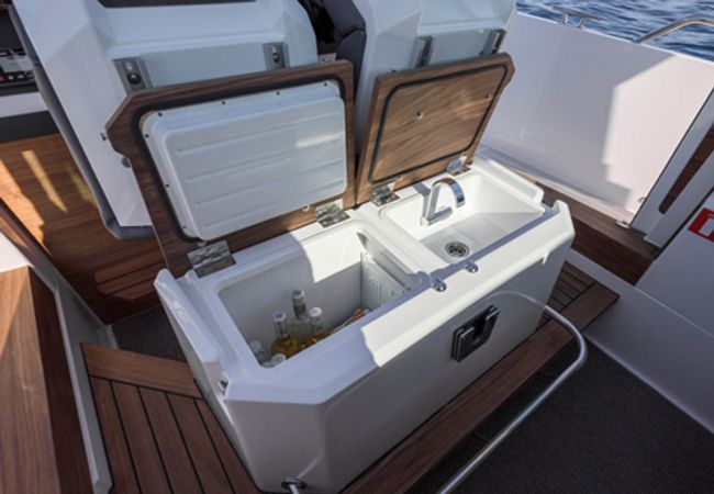 Axopar 28 | Water Proof