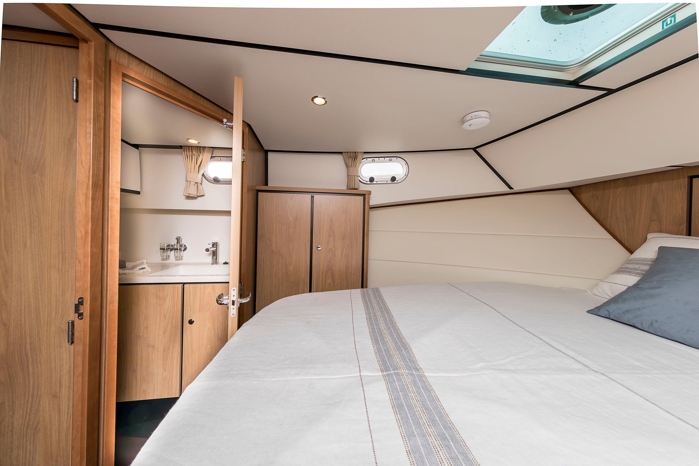 Linssen GS 30.0 Sedan | Station Racour