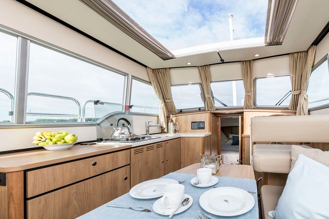 Linssen GS 30.0 Sedan | Station Racour