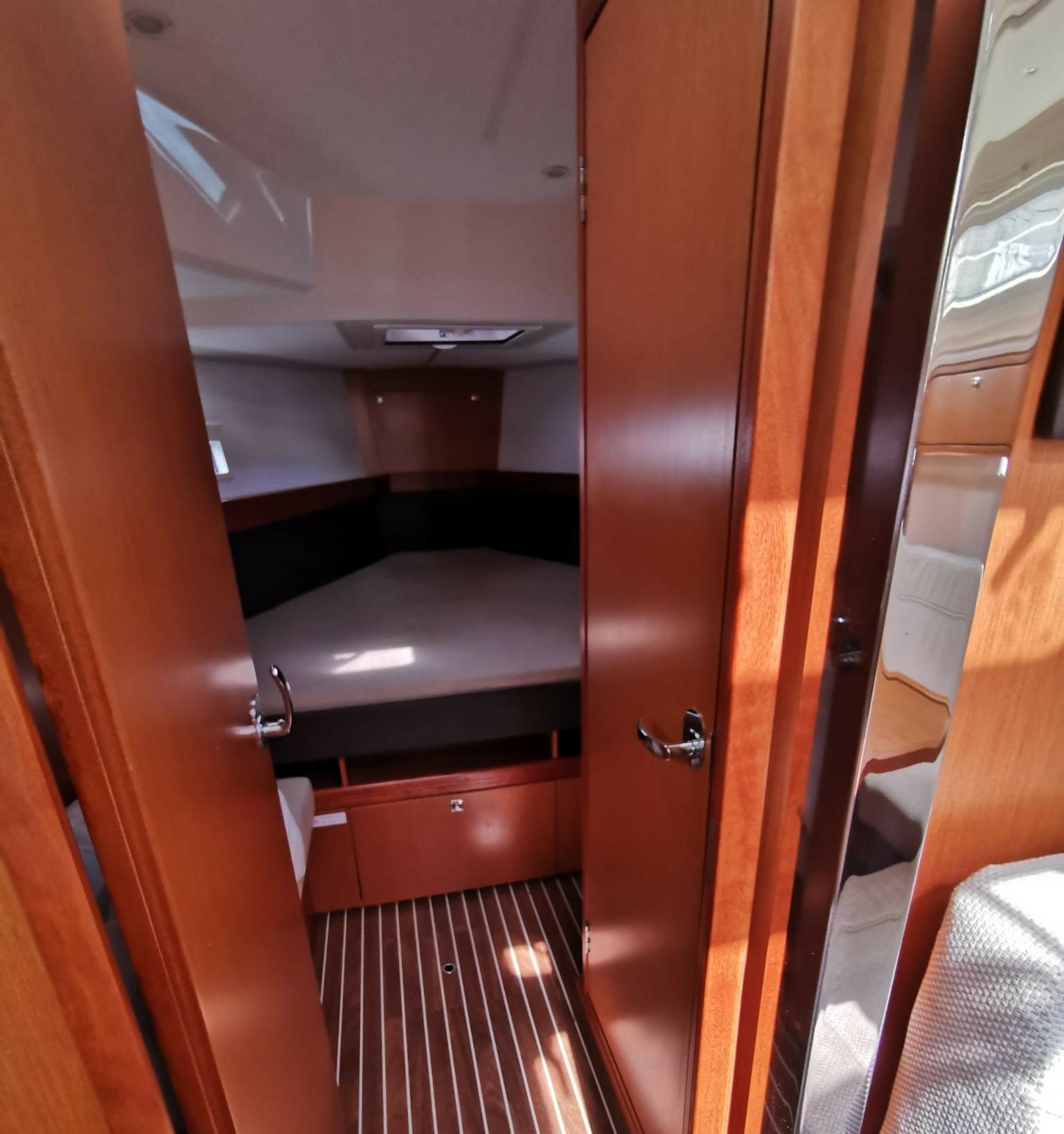 Bavaria Cruiser 41 | Surya