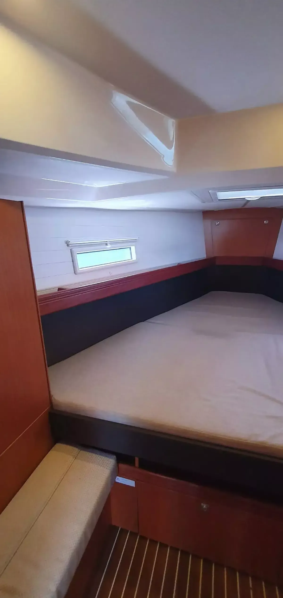 Bavaria Cruiser 41 | Surya