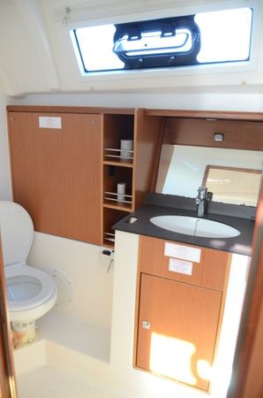 Bavaria Cruiser 41 | Surya