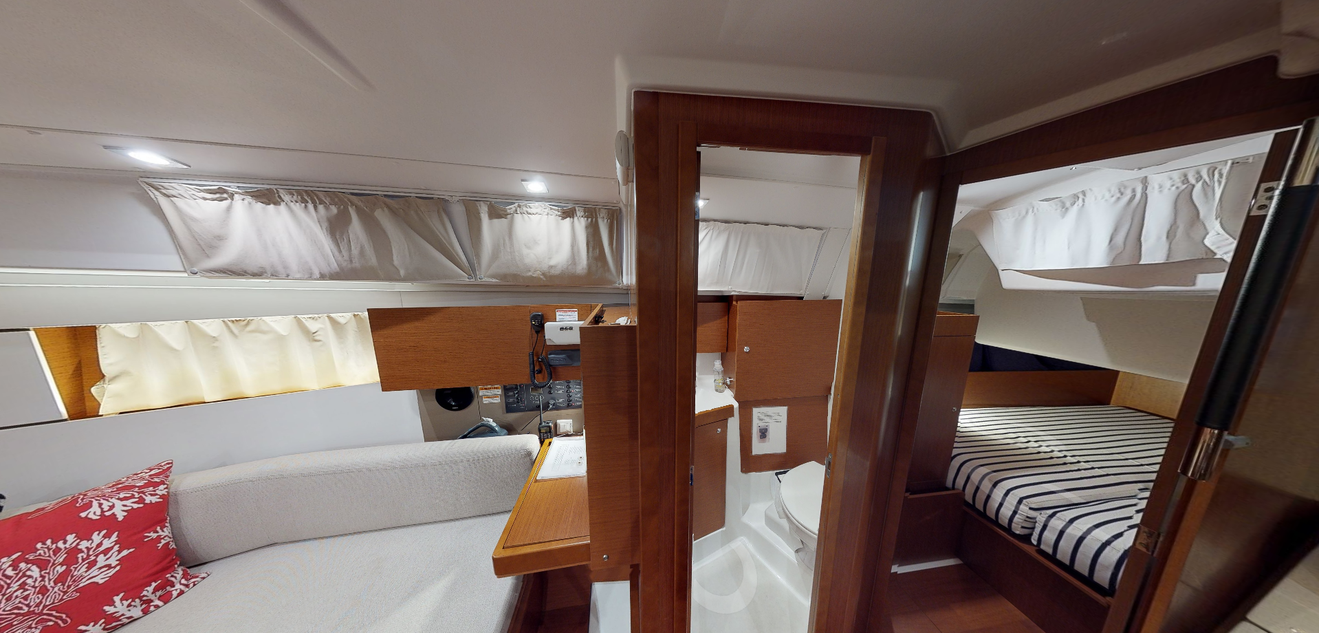 Beneteau Oceanis 35.1 | Angele