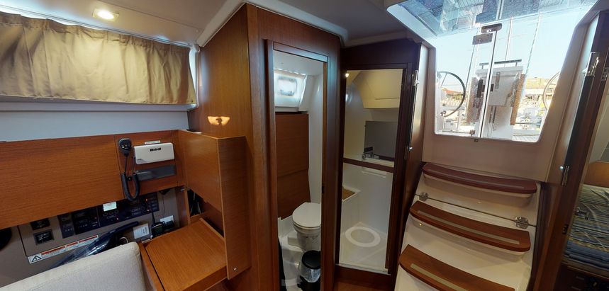 Beneteau Oceanis 38.1 | Wanderlust