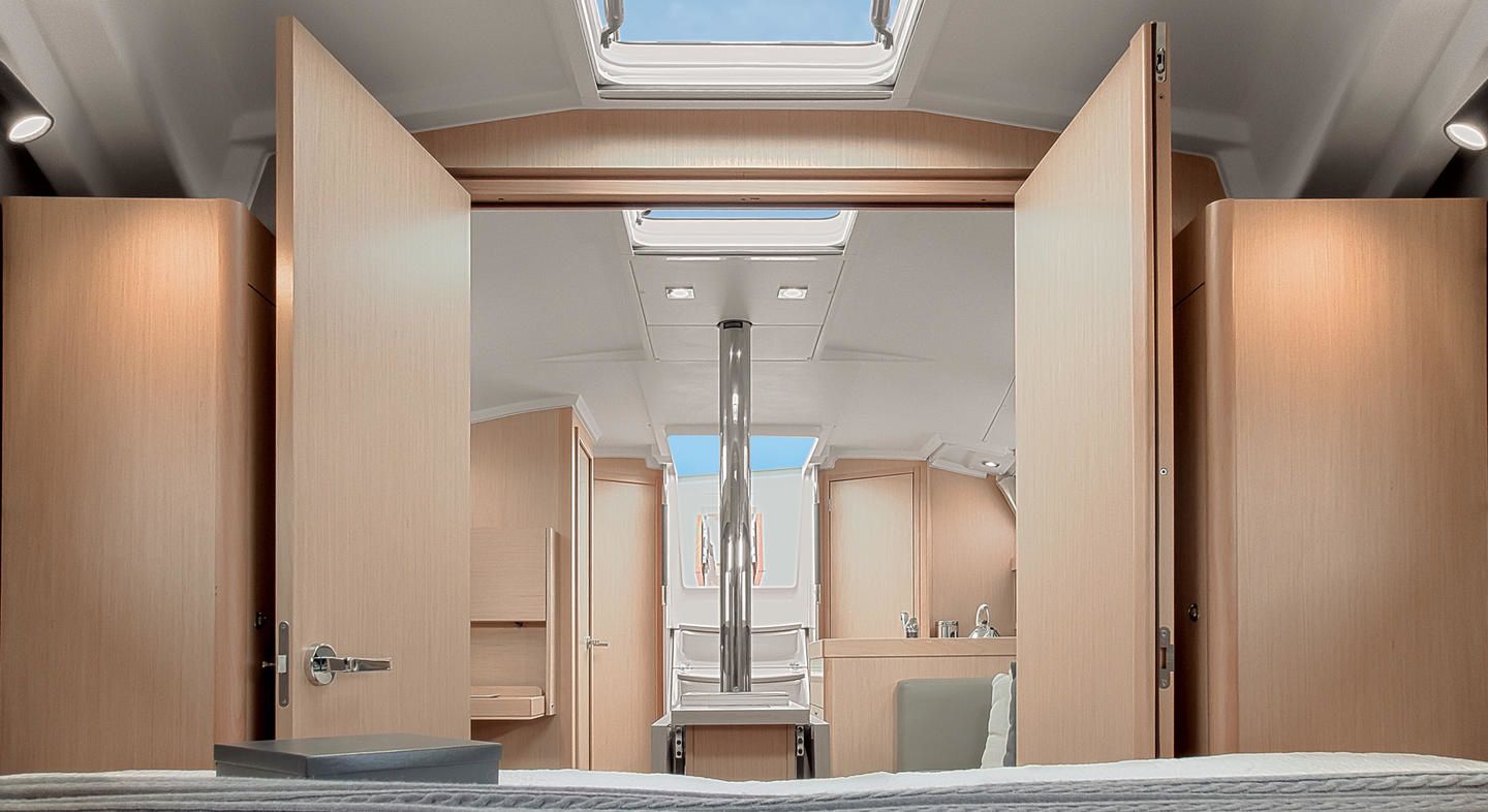 Beneteau Oceanis 38.1 | Sea Lilly