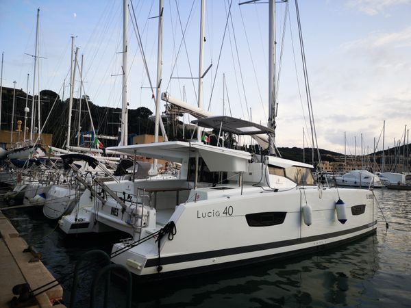 Fountaine Pajot Lucia 40 | Ines