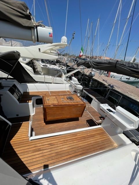 Dufour 520 GL | Sunshine Planet