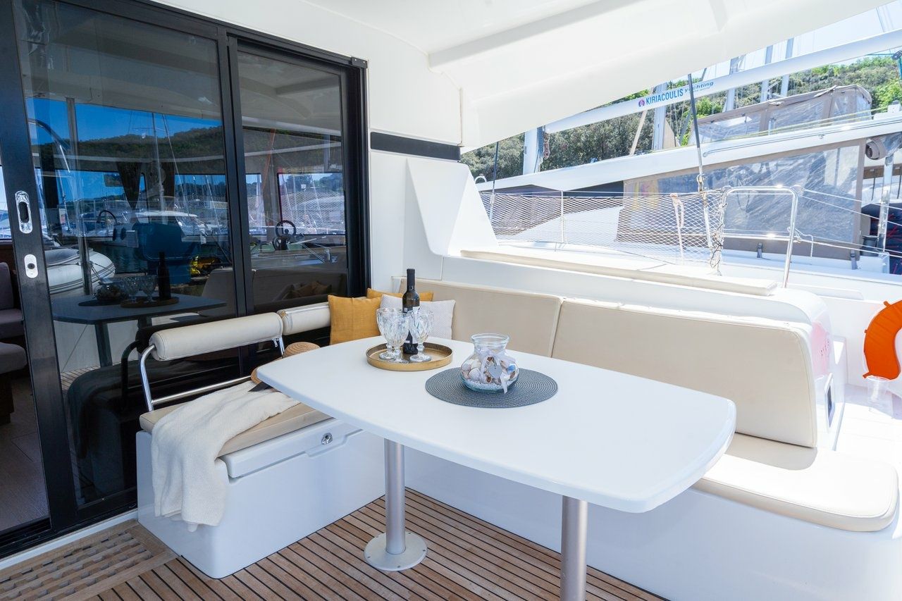 Lagoon 42 | Fleur De Sel