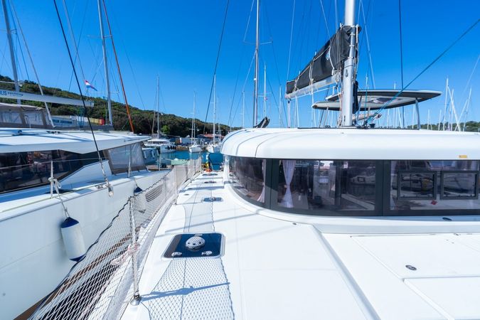 Lagoon 42 | Fleur De Sel