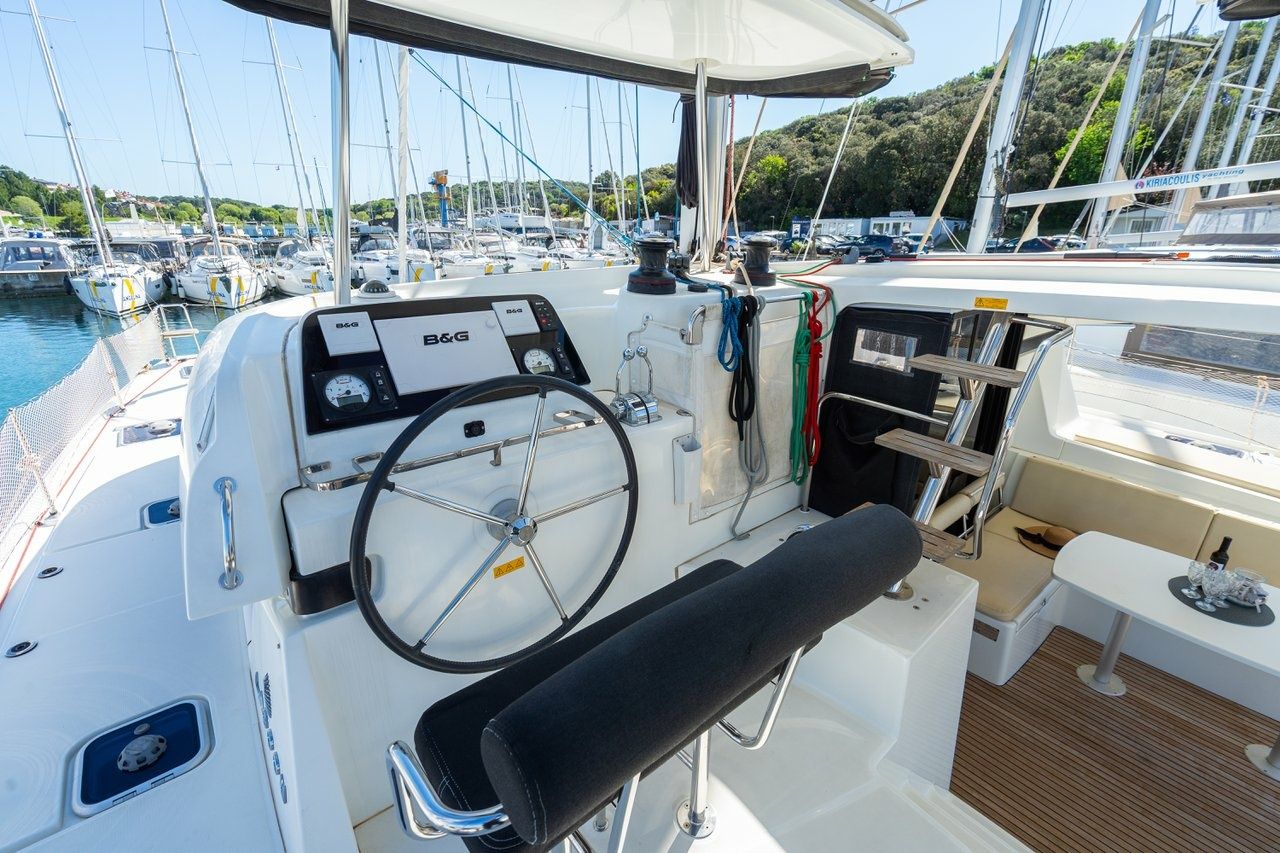 Lagoon 42 | Fleur De Sel