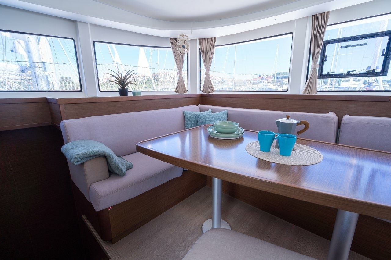 Lagoon 42 | Fleur De Sel