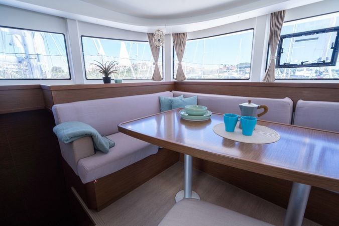 Lagoon 42 | Fleur De Sel