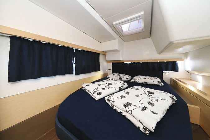 Fountaine Pajot Lucia 40 | Floreanne