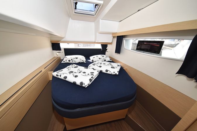 Fountaine Pajot Lucia 40 | Floreanne