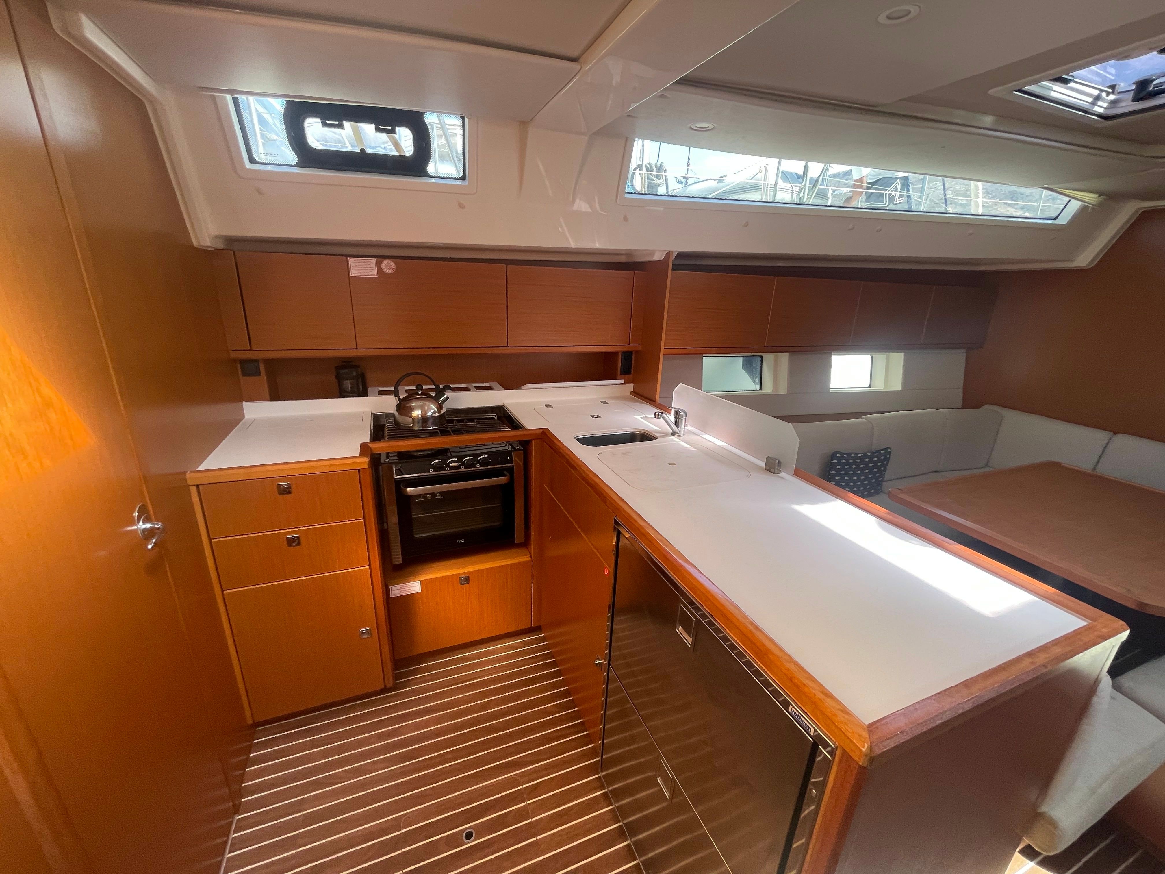 Bavaria C45 | Simeon