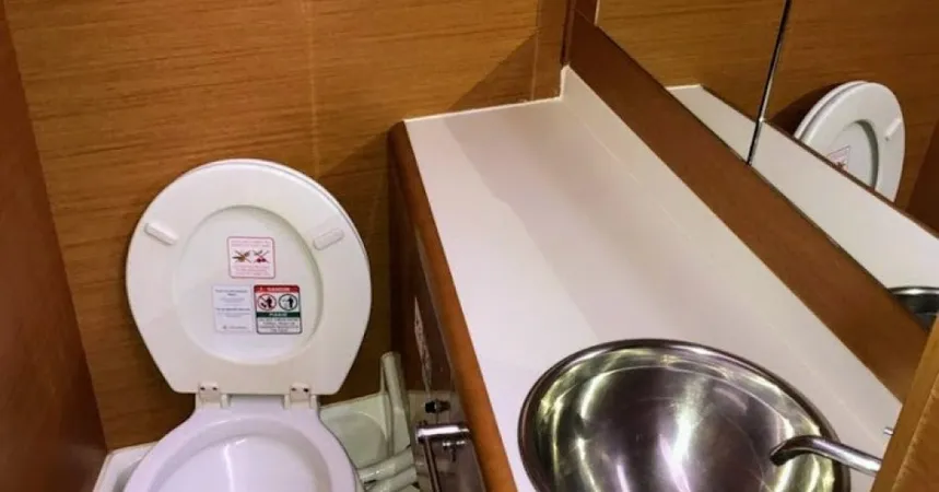 Jeanneau Sun Odyssey 439 | Sea & Sky12