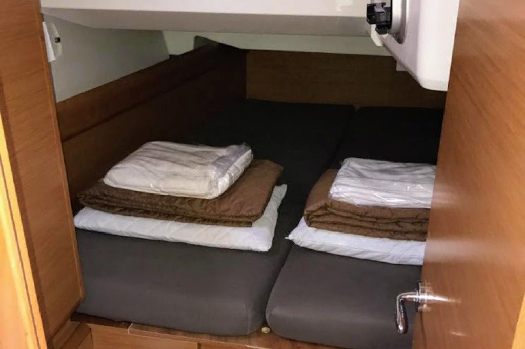 Jeanneau Sun Odyssey 439 | Sea & Sky8