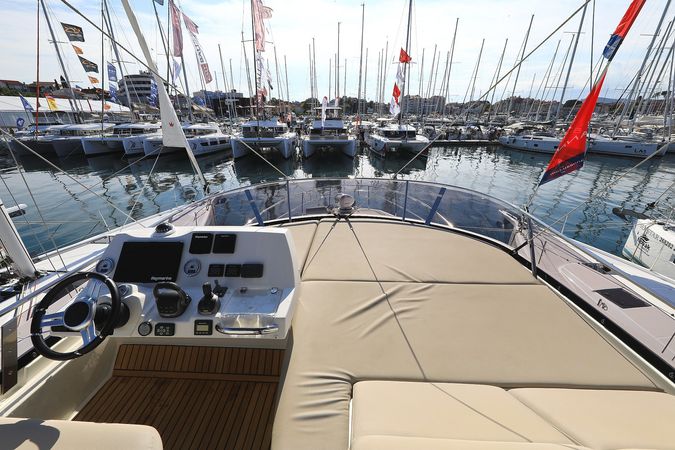 Prestige 460 Fly | Ferus